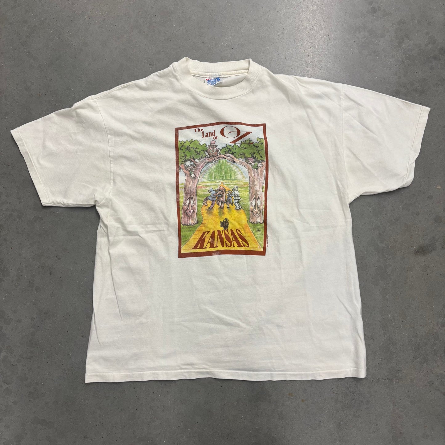 Vintage 90s The Land of Oz Kansas Tee