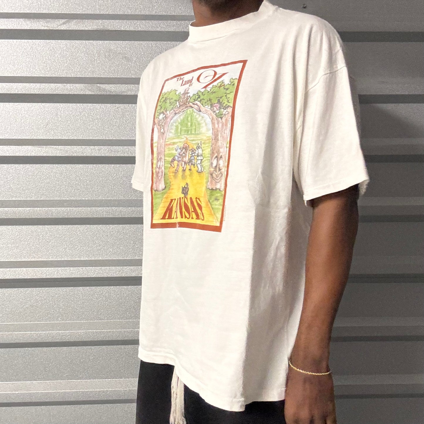 Vintage 90s The Land of Oz Kansas Tee