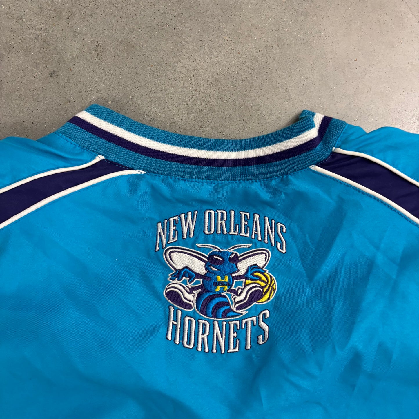 Y2K NBA New Orleans Hornets Pullover