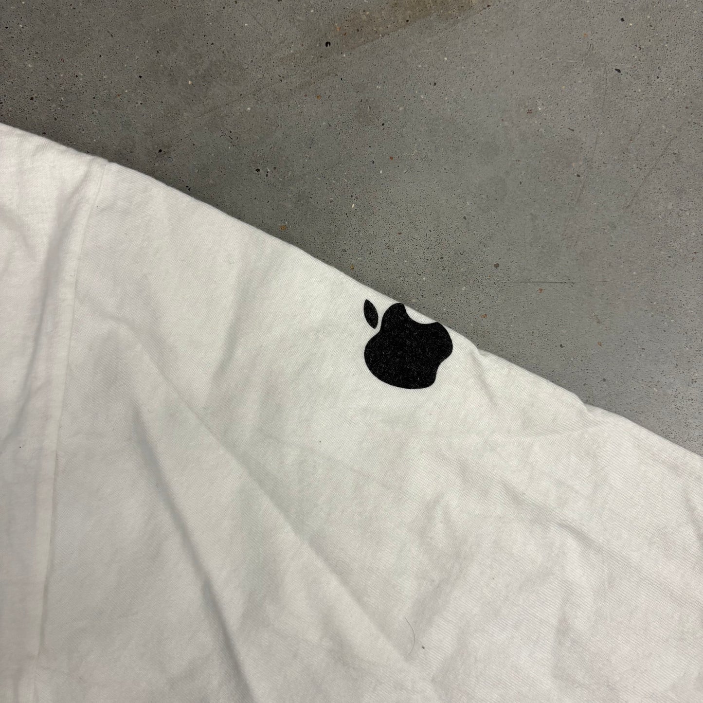 Vintage 90s Apple Macbook Longsleeve