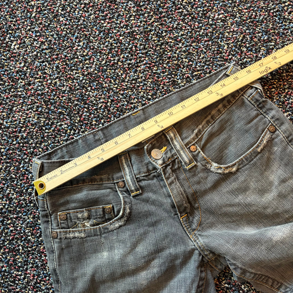 Y2K True Religion Grey Bobby Cut Distressed Denim