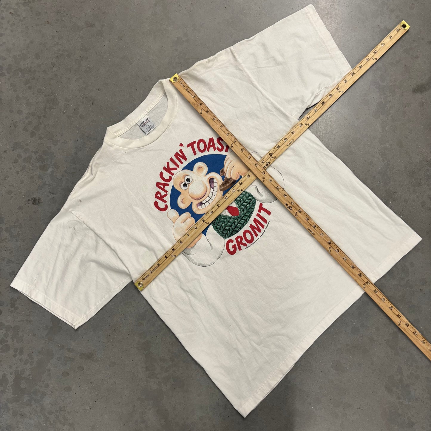 Vintage 89’ Wallace and Gormit “Crackin Toast” Tee