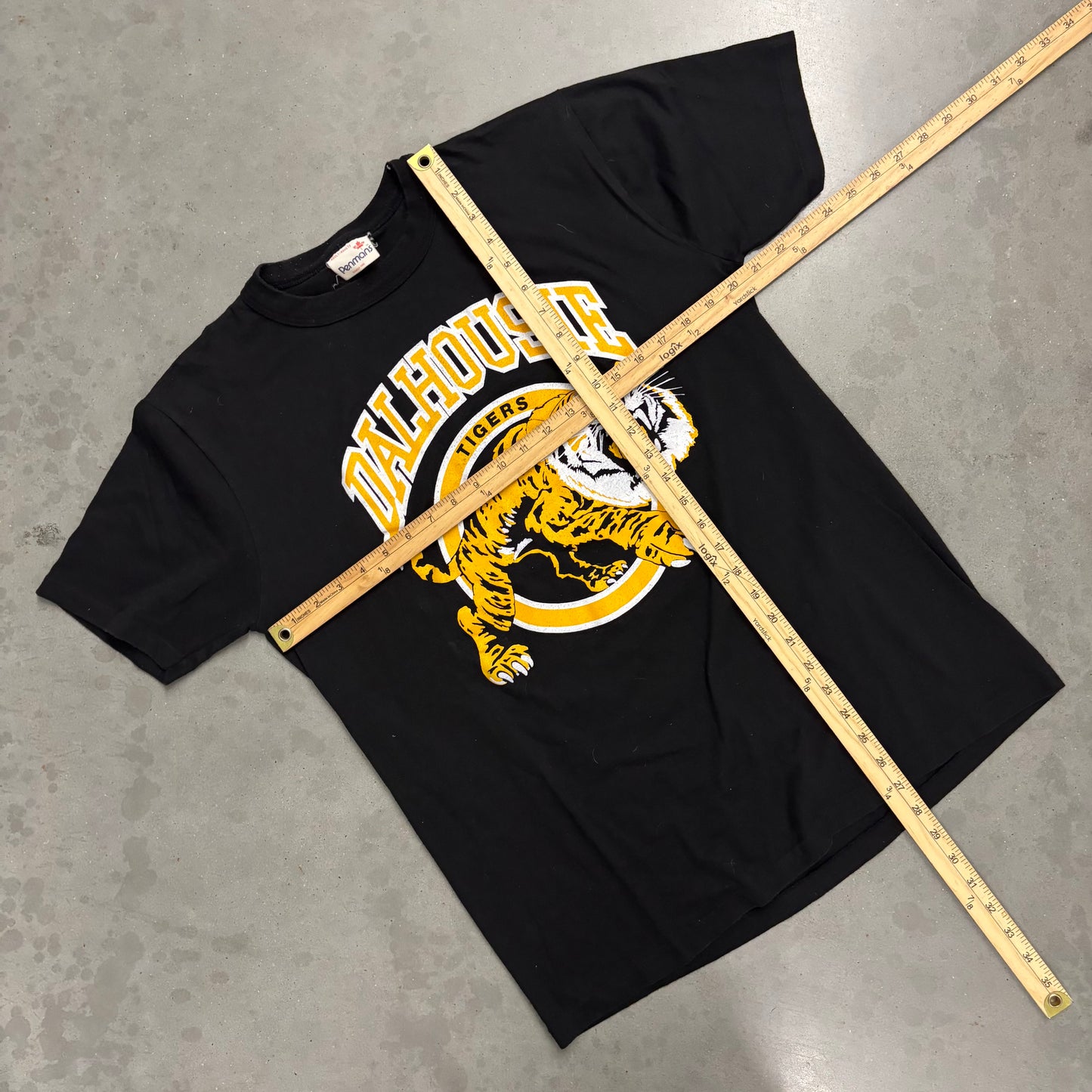 Vintage 90s Canada Dalhousie Tigers Tee