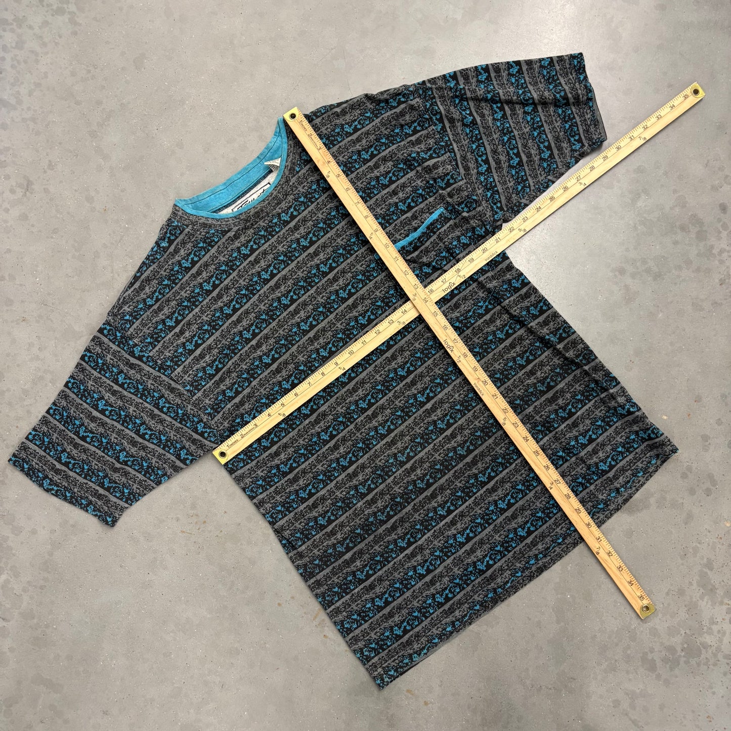 Vintage 90s Tribal Pocket Tee