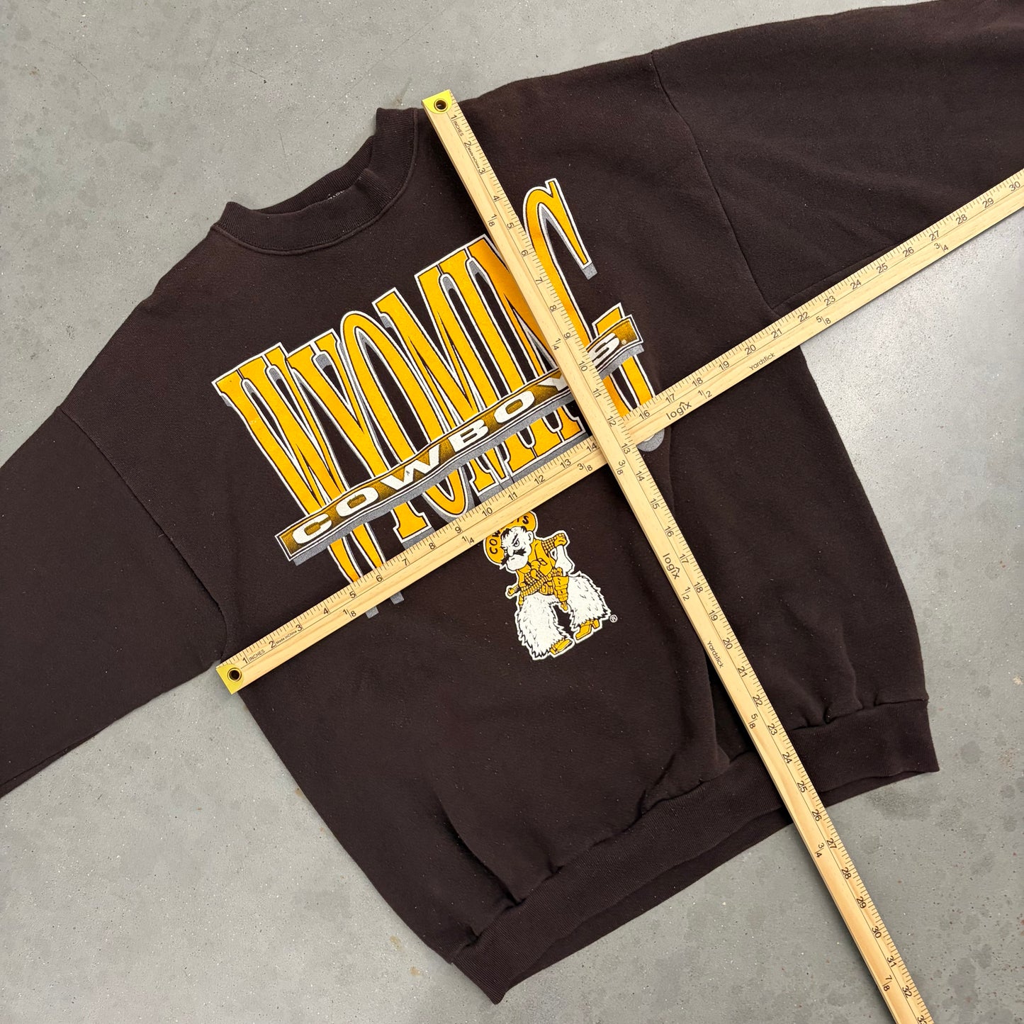 Vintage 90s Wyoming Cowboys Crewneck