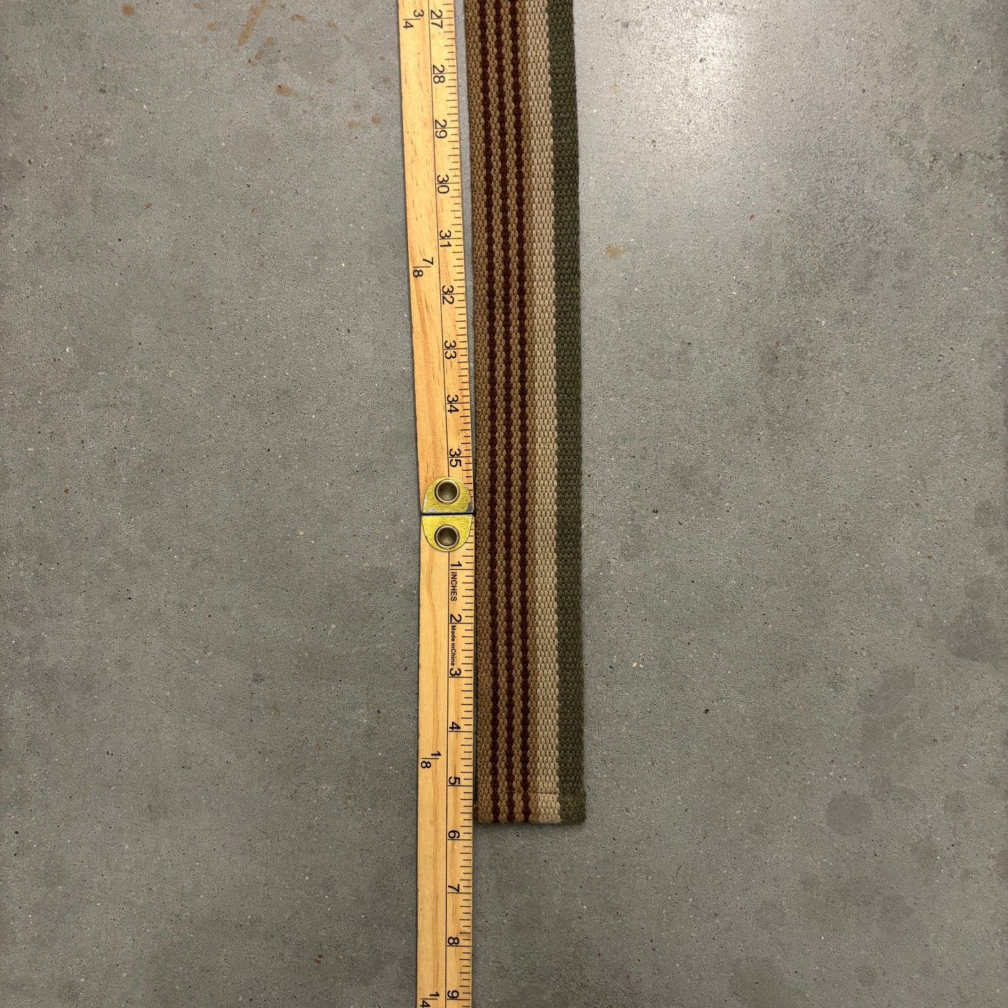 Y2K Green n Tan Loop Belt