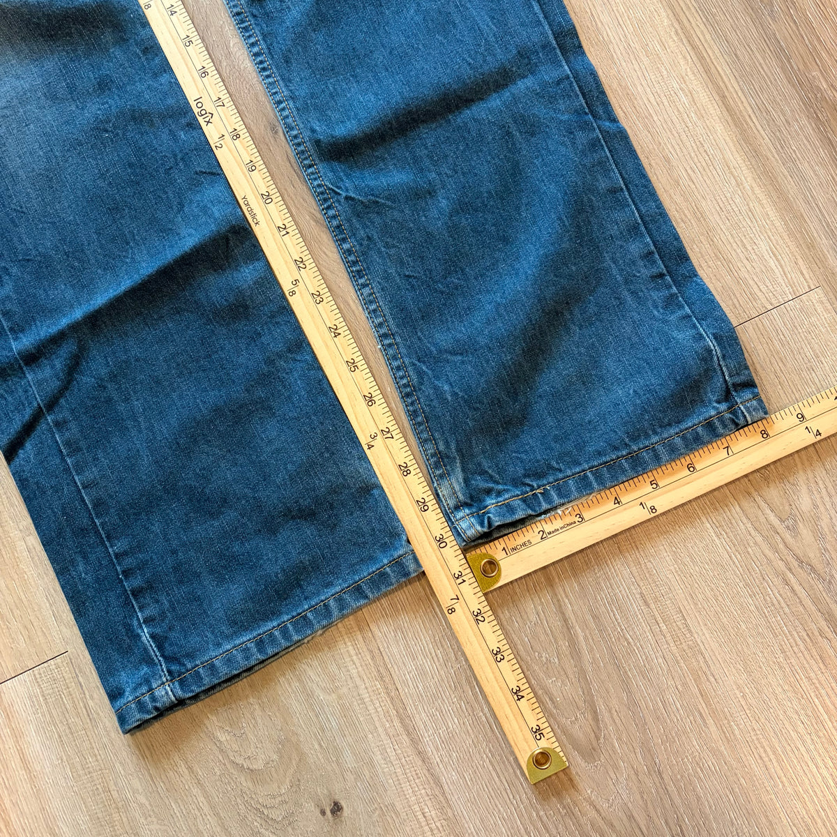 Y2K Levi 514 Denim