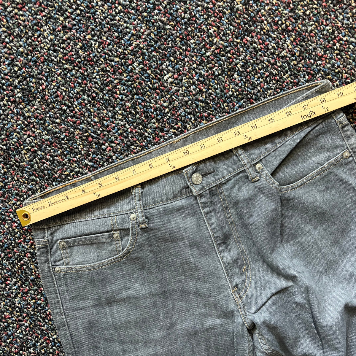 Y2K Levi 559 Grey Denim