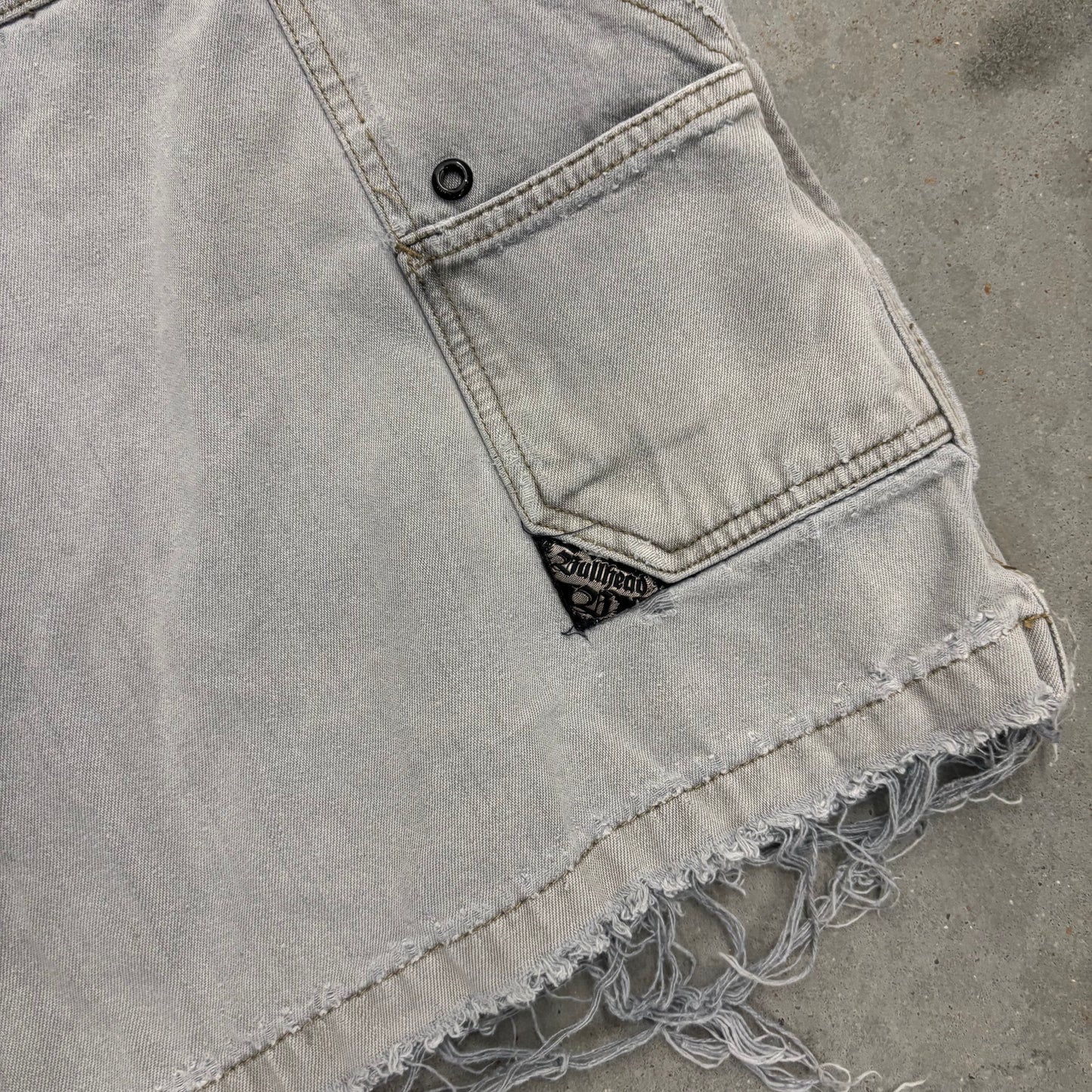 Y2K Bullhead Grey Faded Distressed Jorts