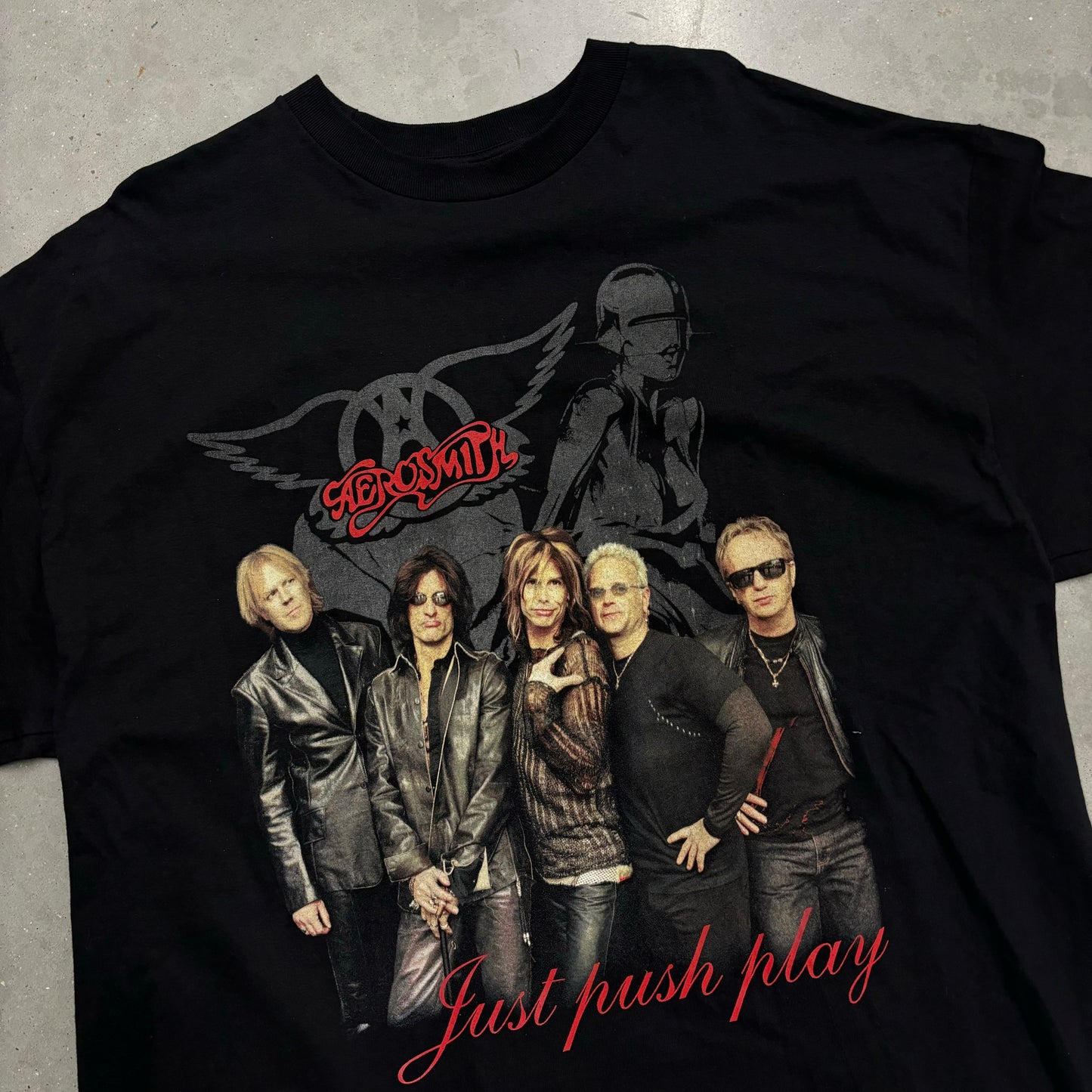 Y2K 01’ Aerosmith “Just Push Play” Tour Tee