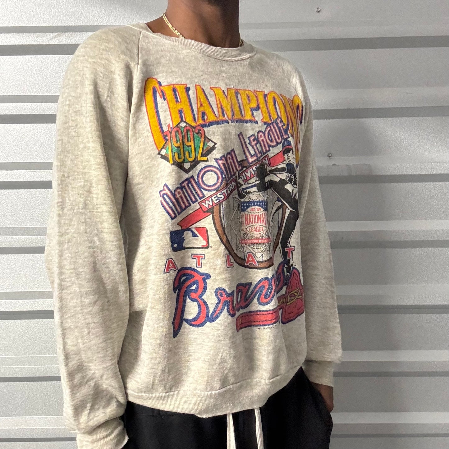 Vintage 92’ Atlanta Braves Crewneck