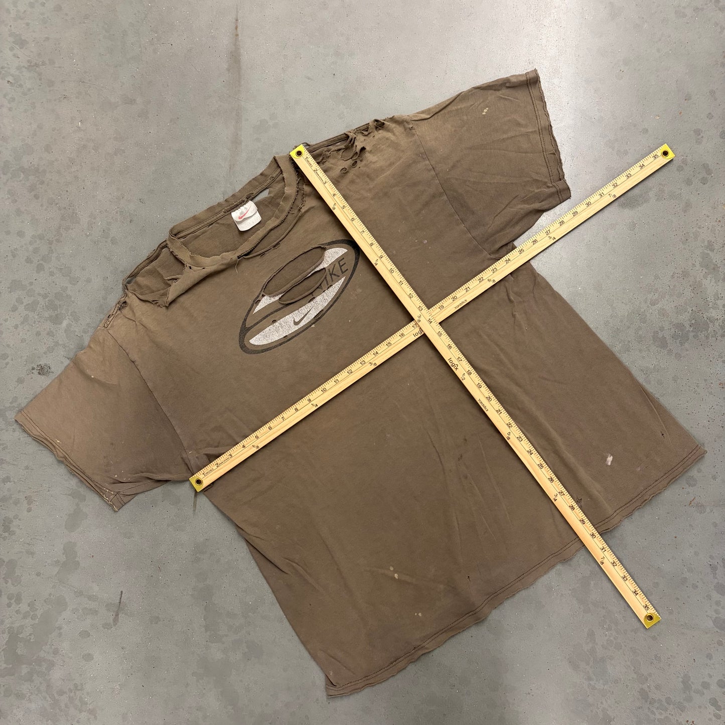 Vintage Thrashed Nike Tee